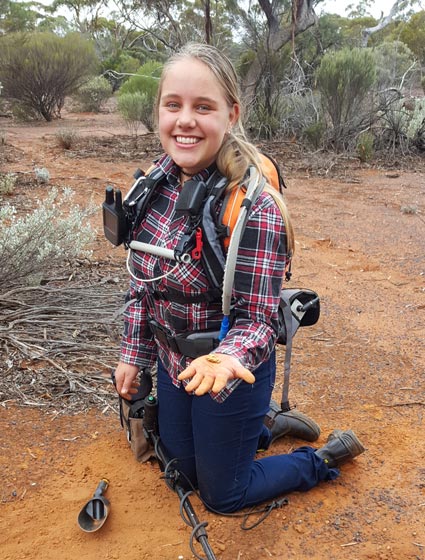 shianah-pippin-nugget-find