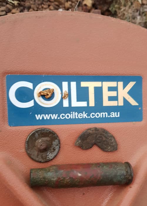 Gold-nuggets-and-relics-GoldExtreme